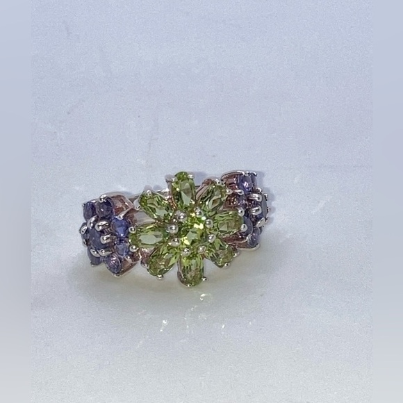 STERLING Amethyst Peridot Cocktail Silver Ring Huge 3 Flower Sz 5 Vintage - Picture 5 of 11